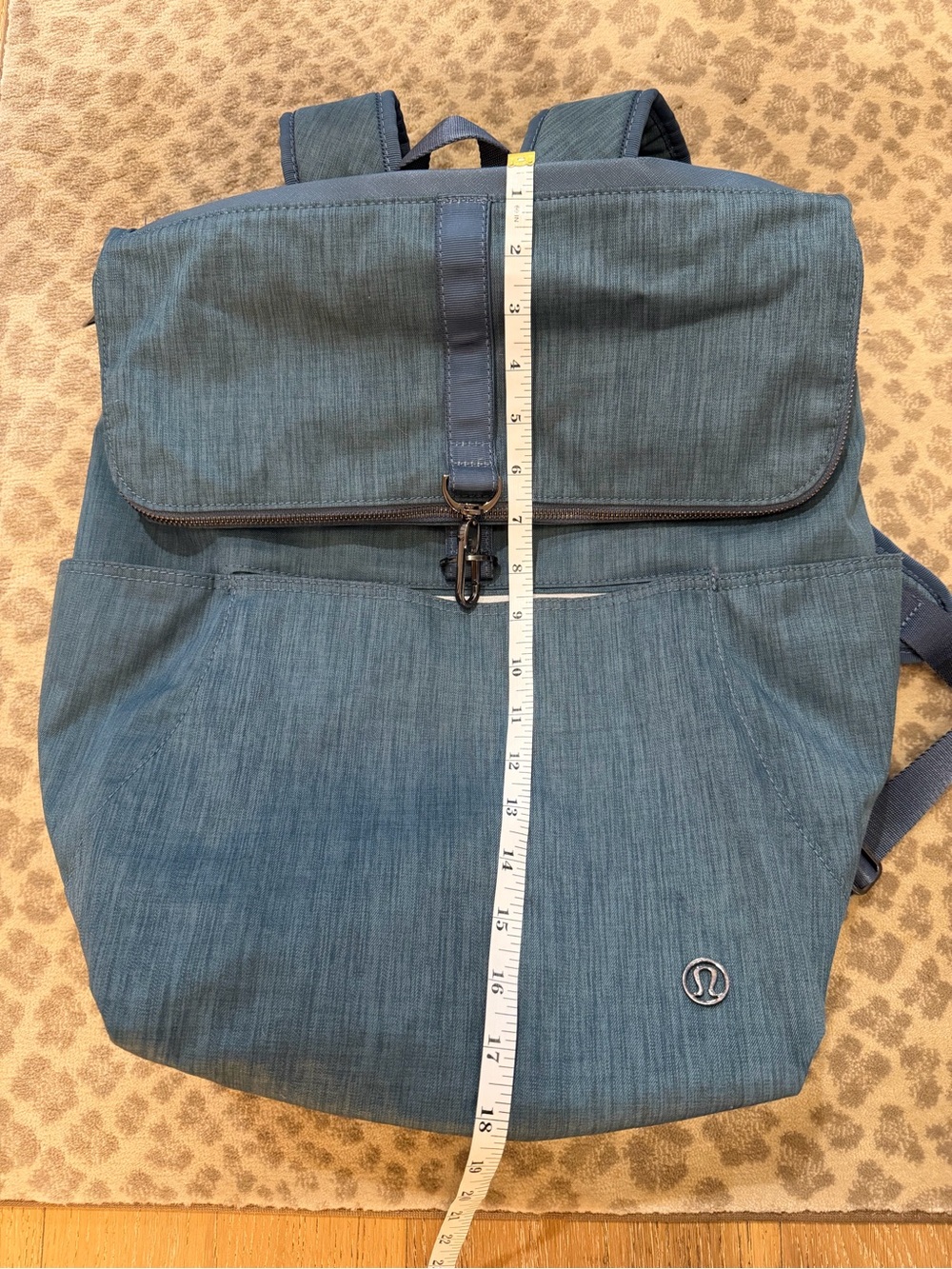 Lululemon Rise and Shine Backpack - Picture 2 of 10